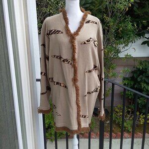 Storybrook Sweater Jacket Women's 1X Vintage Animal Print Khaki Long